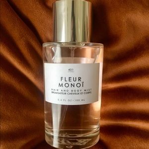 Urban outfitters Fleur Monoï body spray